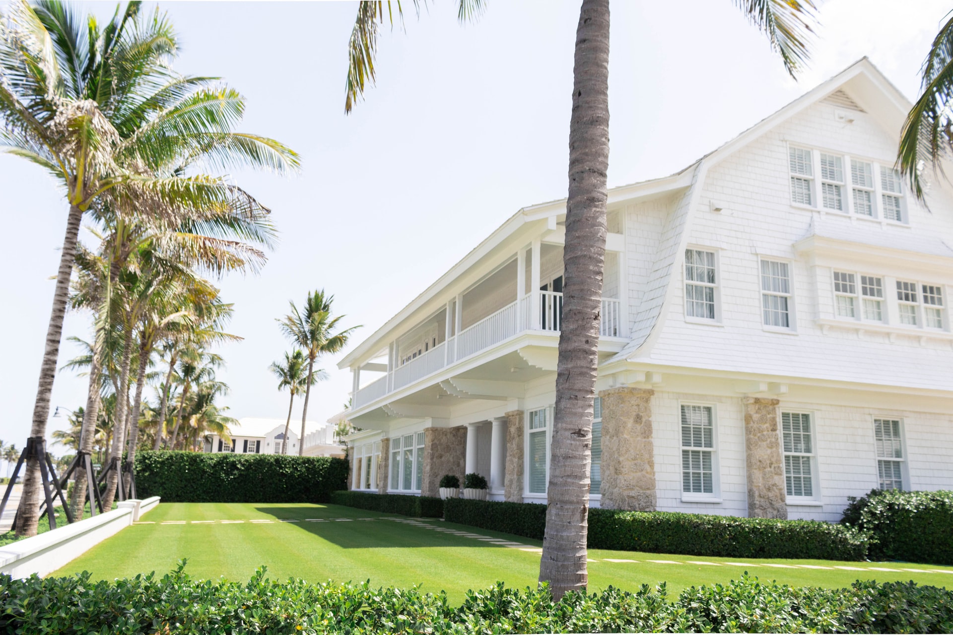 exterior view of a long term rental panama city