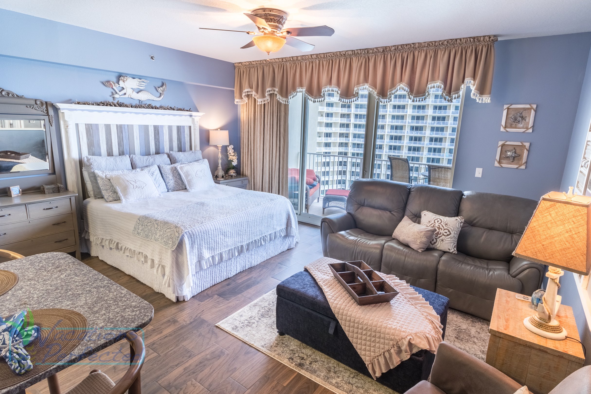 Studio Condo Rentals in Panama City Beach